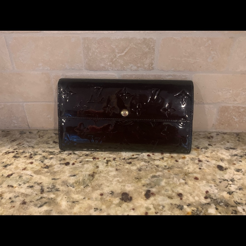 Authentic Louis Vuitton Wallet in Amarante